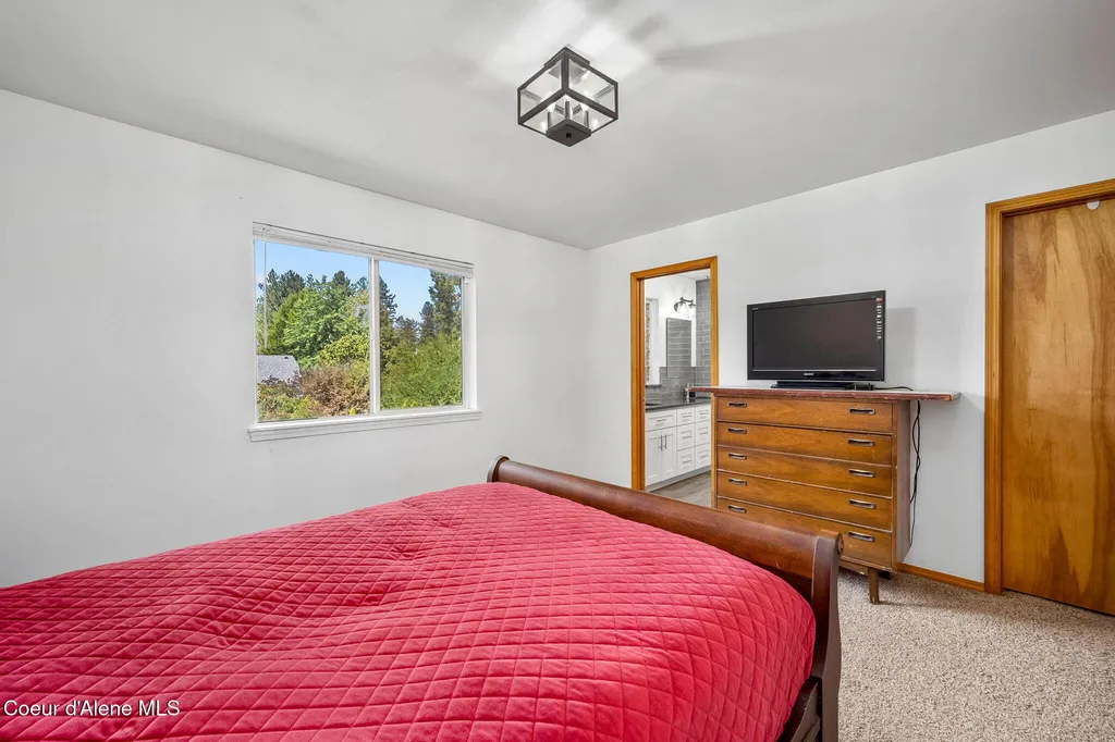 2441 N Henry Street Post Falls ID 83854