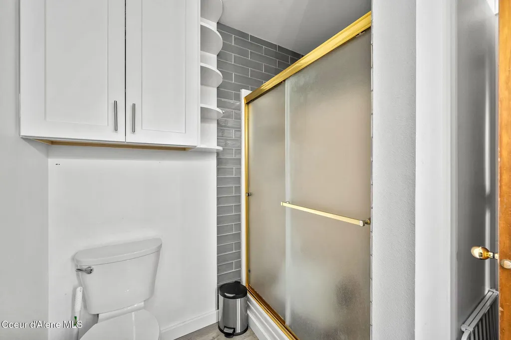 2441 N Henry Street Post Falls ID 83854