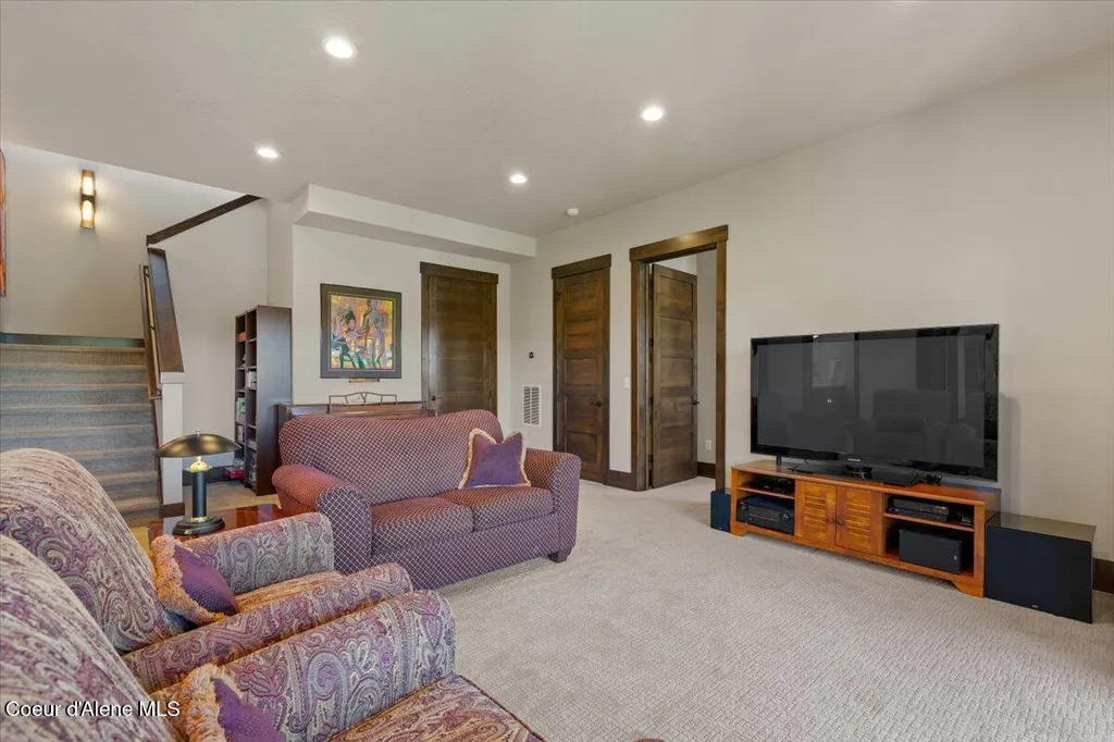 7431 E Cumberland Court Hayden ID 83835