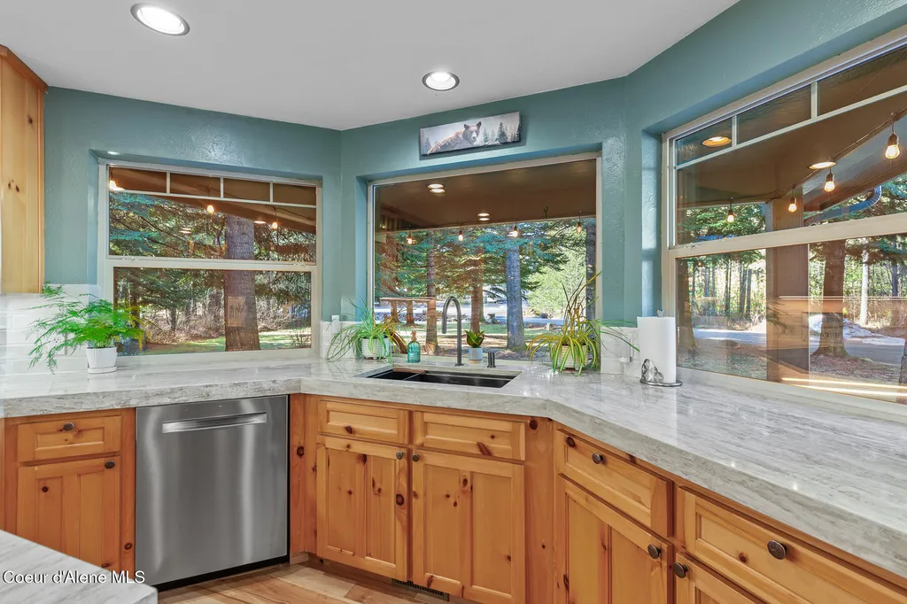 1985 W Jesse Court Rathdrum ID 83858