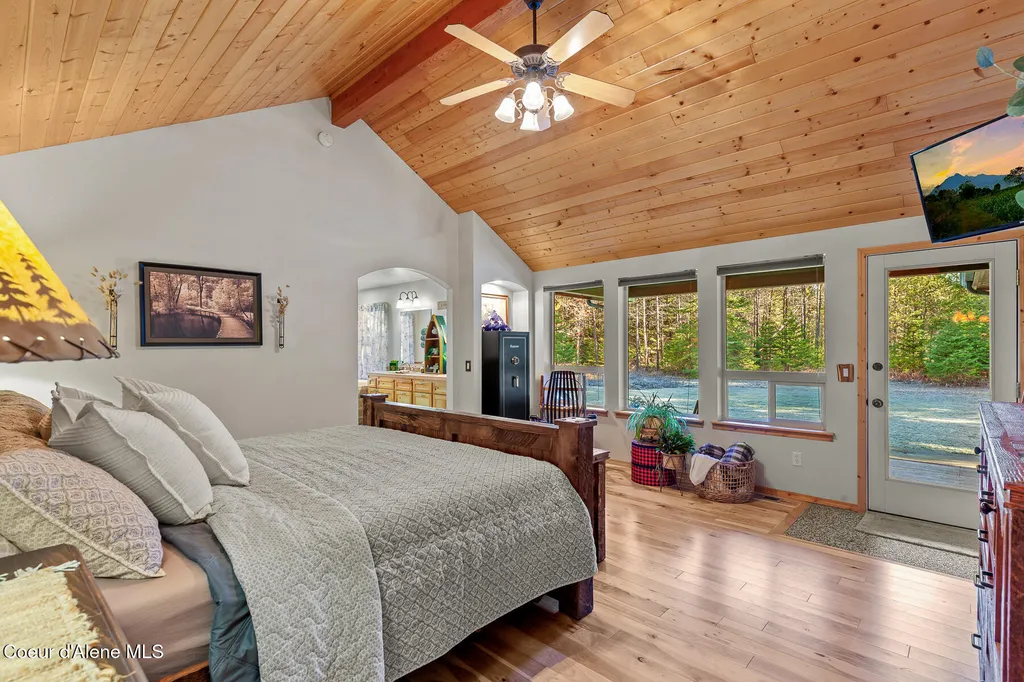1985 W Jesse Court Rathdrum ID 83858