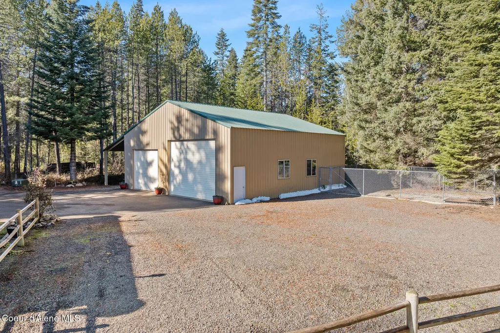 1985 W Jesse Court Rathdrum ID 83858