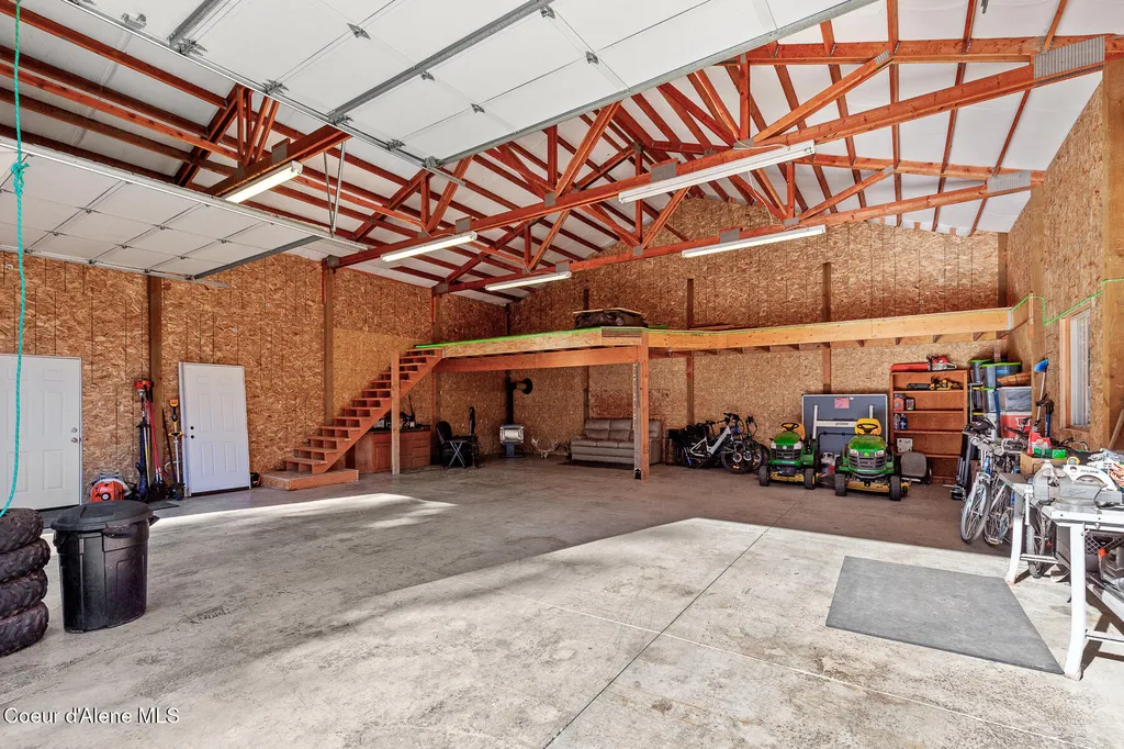 1985 W Jesse Court Rathdrum ID 83858