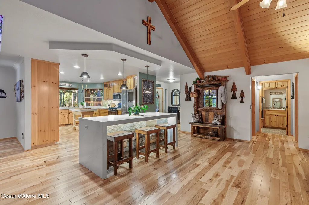 1985 W Jesse Court Rathdrum ID 83858