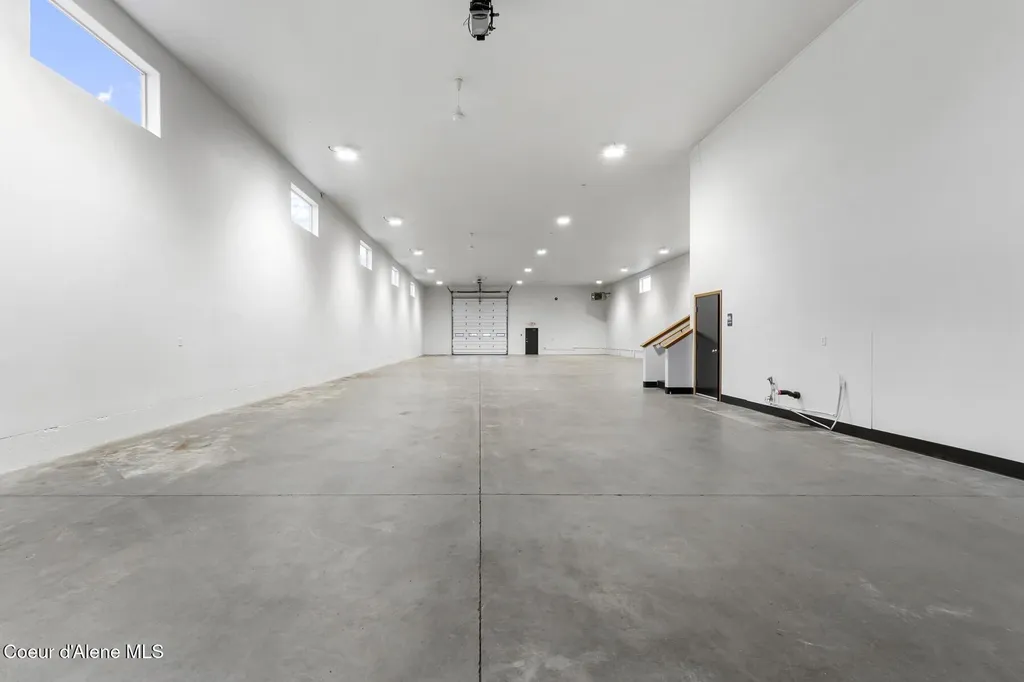 11889 N Tracey Road Hayden ID 83835