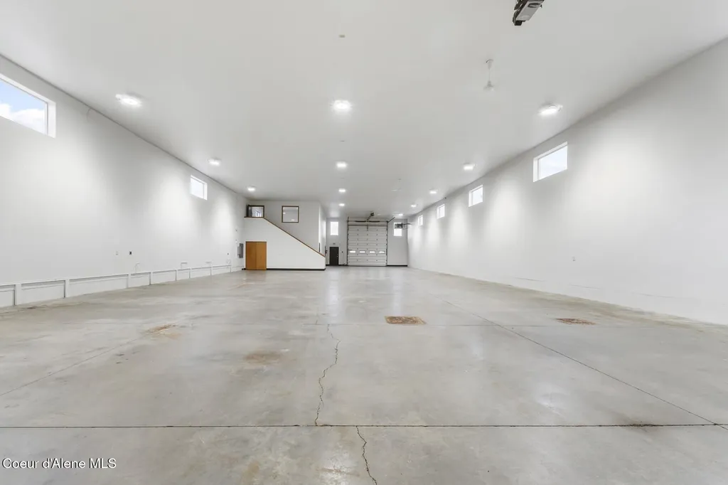 11889 N Tracey Road Hayden ID 83835