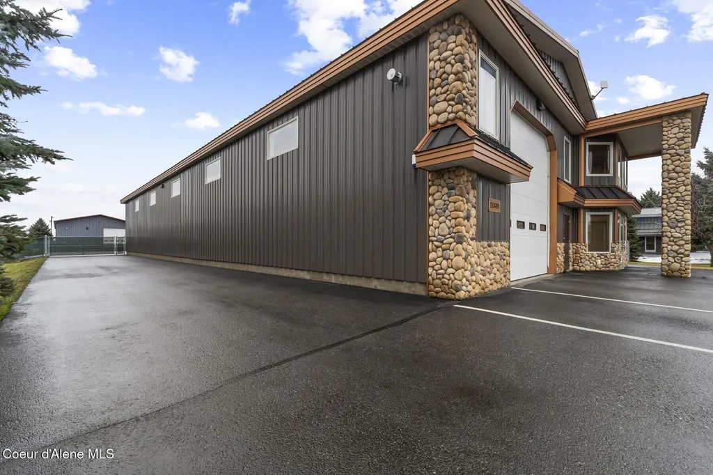 11889 N Tracey Road Hayden ID 83835