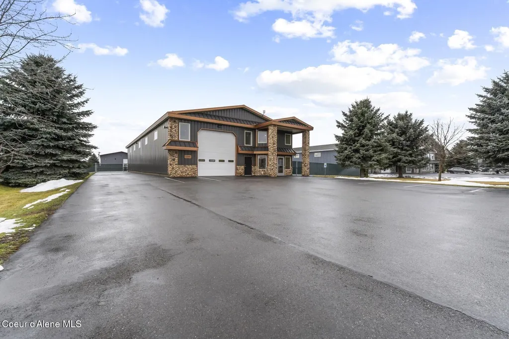 11889 N Tracey Road Hayden ID 83835