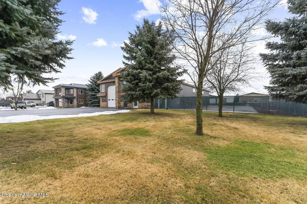 11889 N Tracey Road Hayden ID 83835