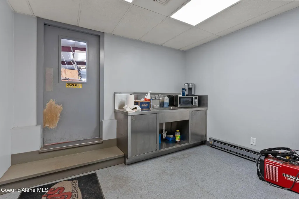 3315 N Tschirley Road Greenacres WA 99016