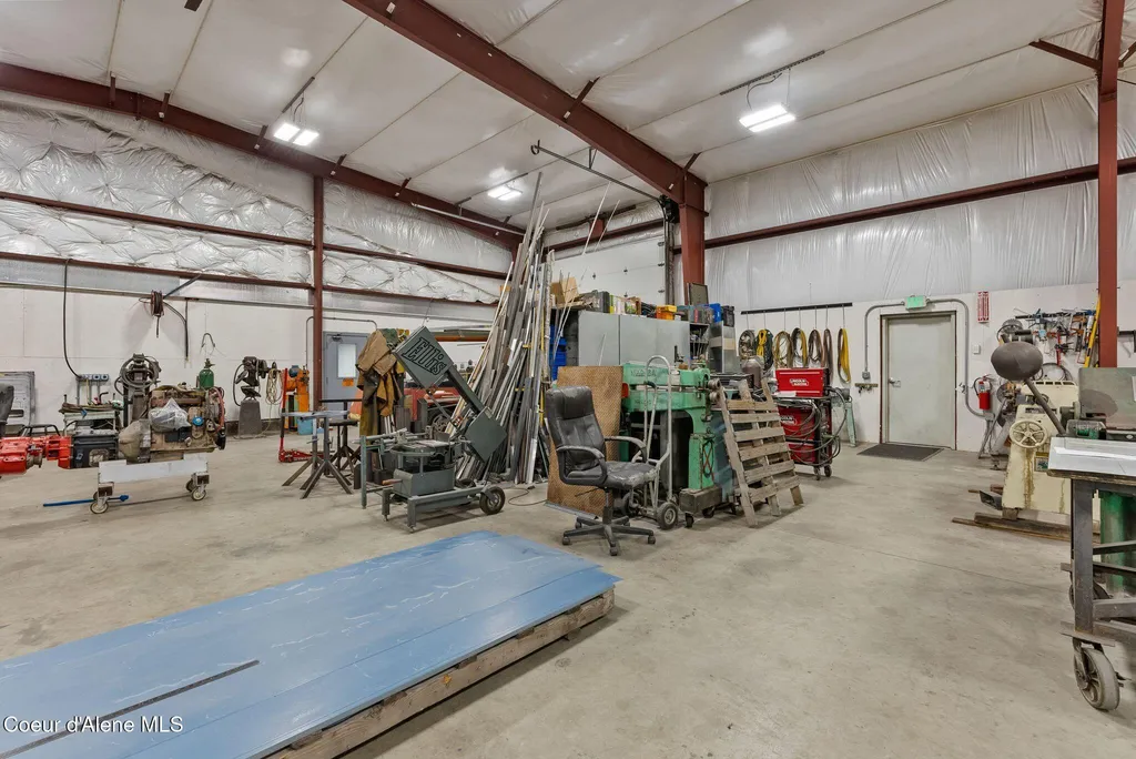 3315 N Tschirley Road Greenacres WA 99016