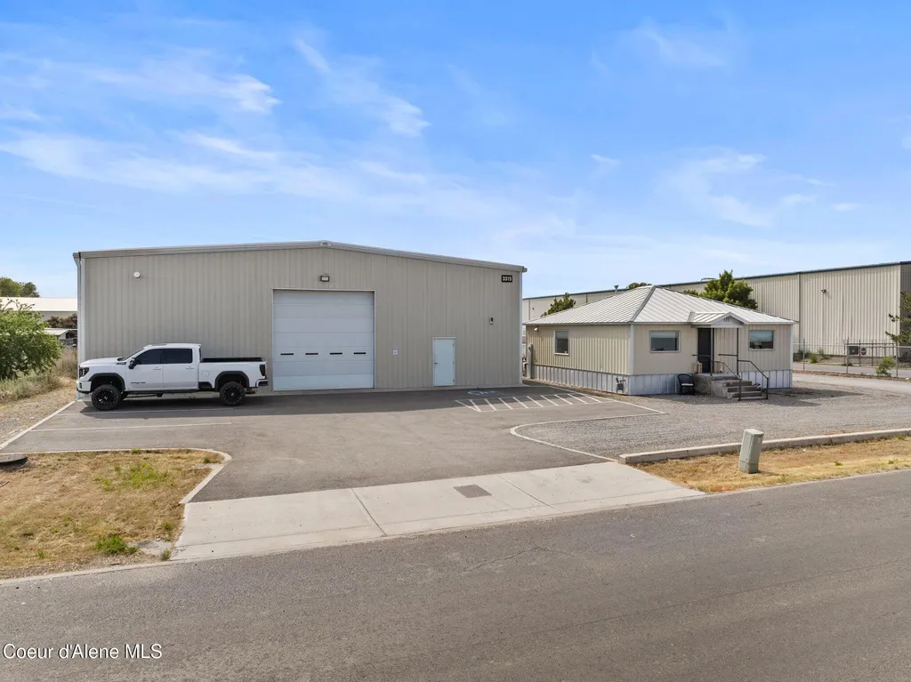 3315 N Tschirley Road Greenacres WA 99016