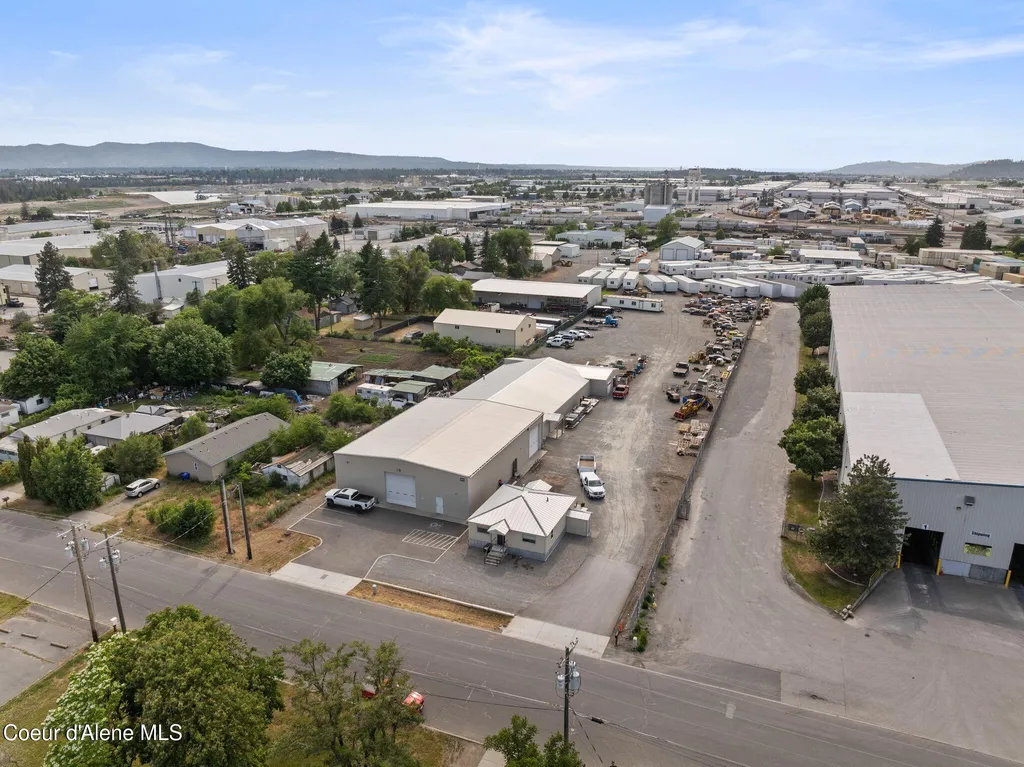 3315 N Tschirley Road Greenacres WA 99016