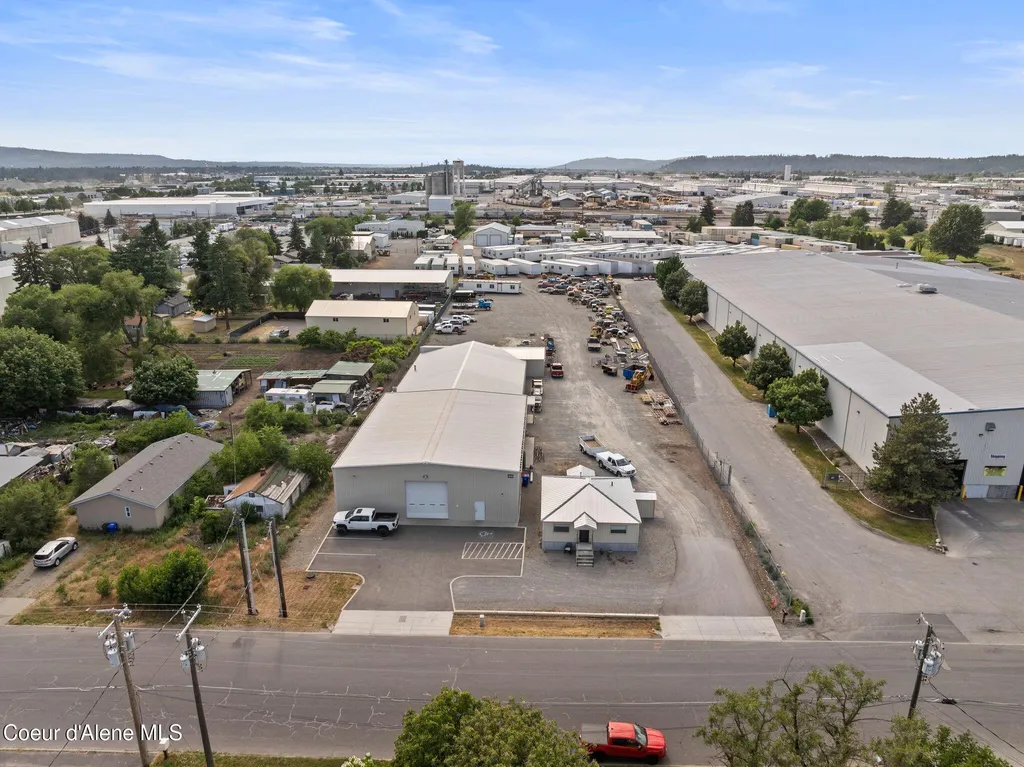 3315 N Tschirley Road Greenacres WA 99016