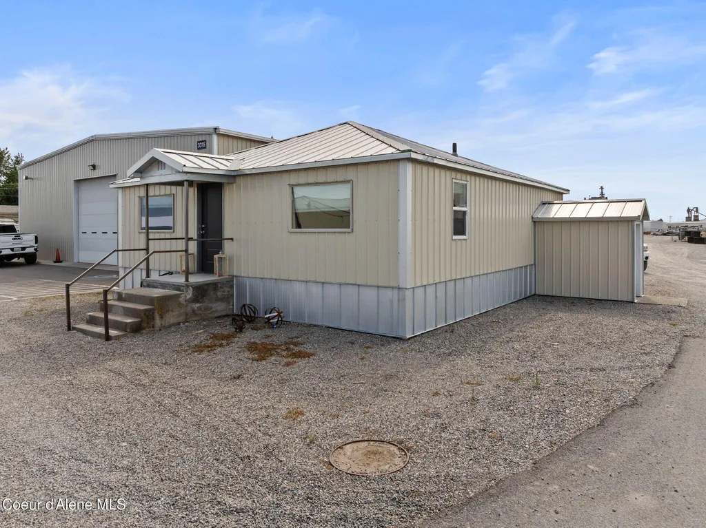 3315 N Tschirley Road Greenacres WA 99016
