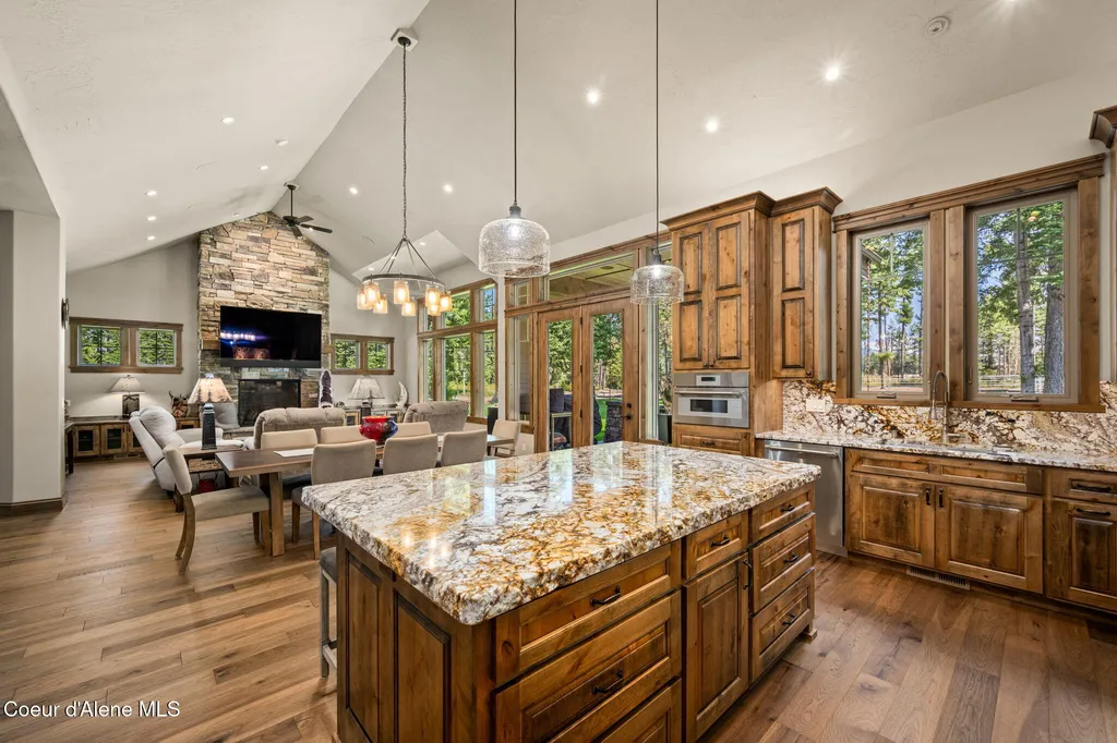 1609 E Amulet Circle Rathdrum ID 83858