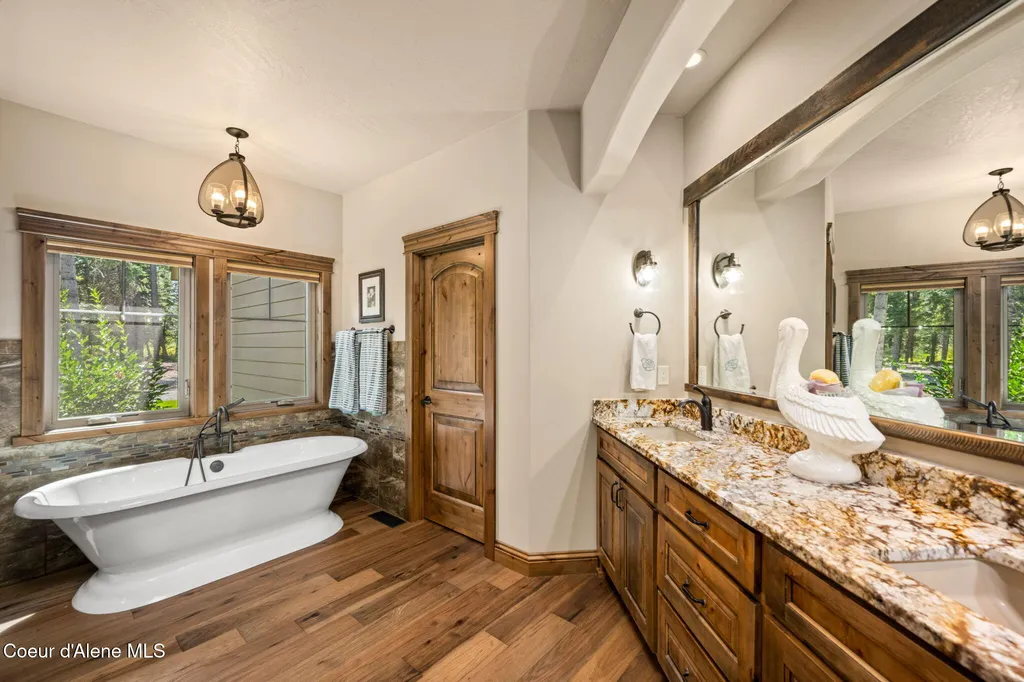1609 E Amulet Circle Rathdrum ID 83858