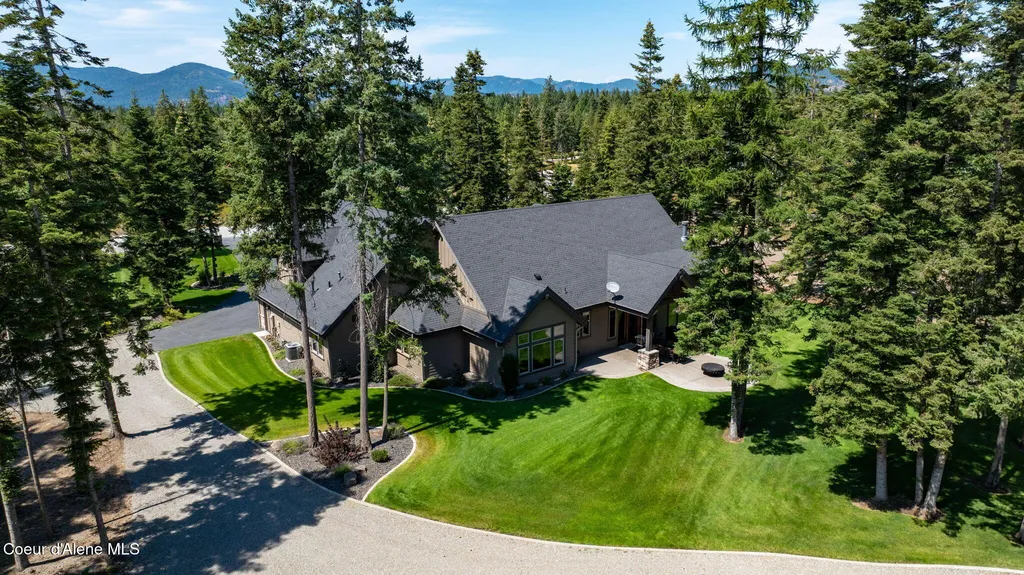 1609 E Amulet Circle Rathdrum ID 83858