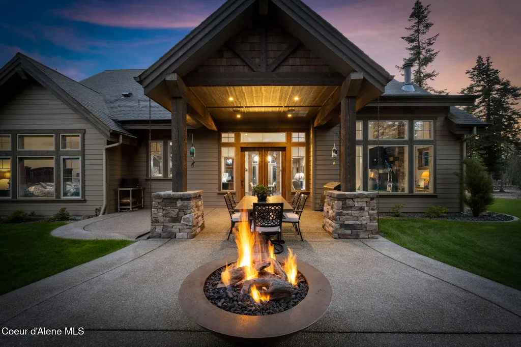 1609 E Amulet Circle Rathdrum ID 83858