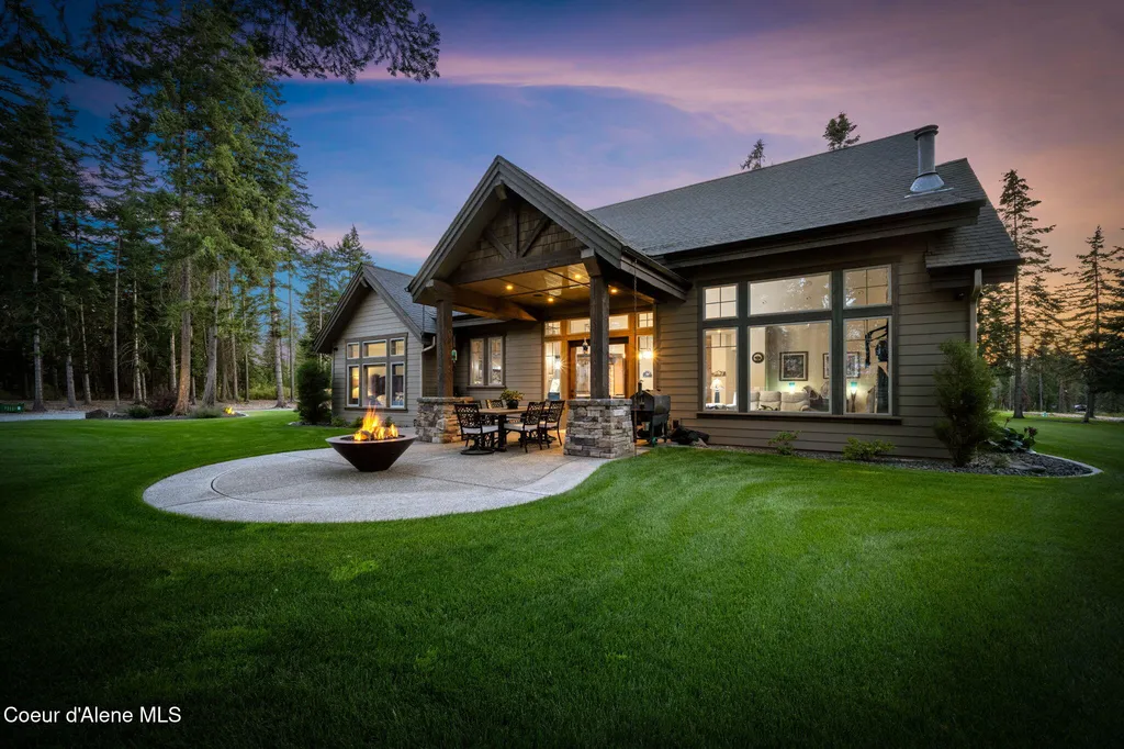 1609 E Amulet Circle Rathdrum ID 83858