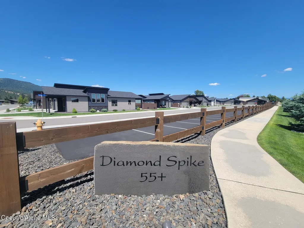 13938 N Rainier Loop Rathdrum ID 83858