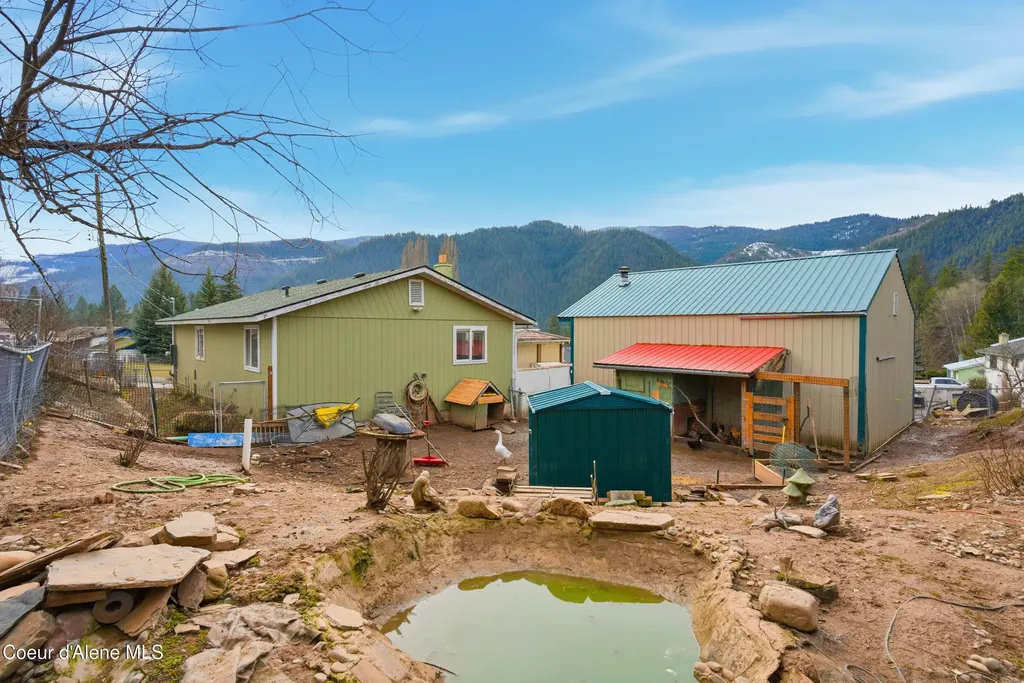 208 Rio Vista Street Osburn ID 83849