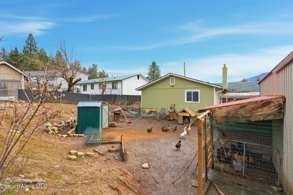 208 Rio Vista Street Osburn ID 83849