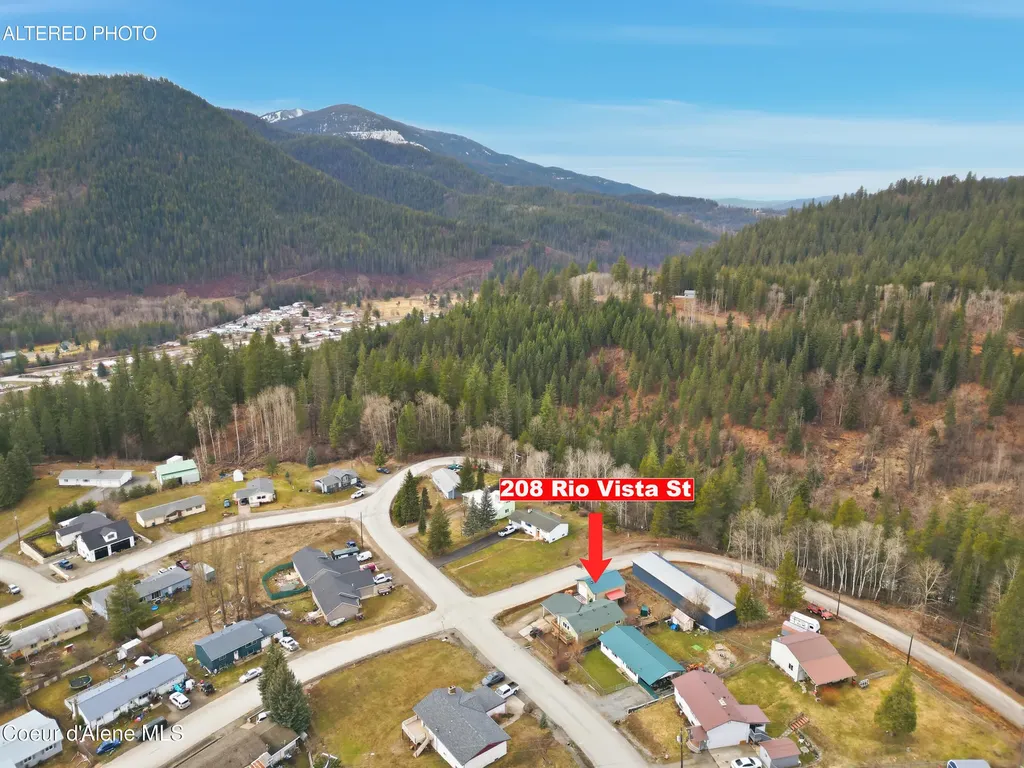 208 Rio Vista Street Osburn ID 83849