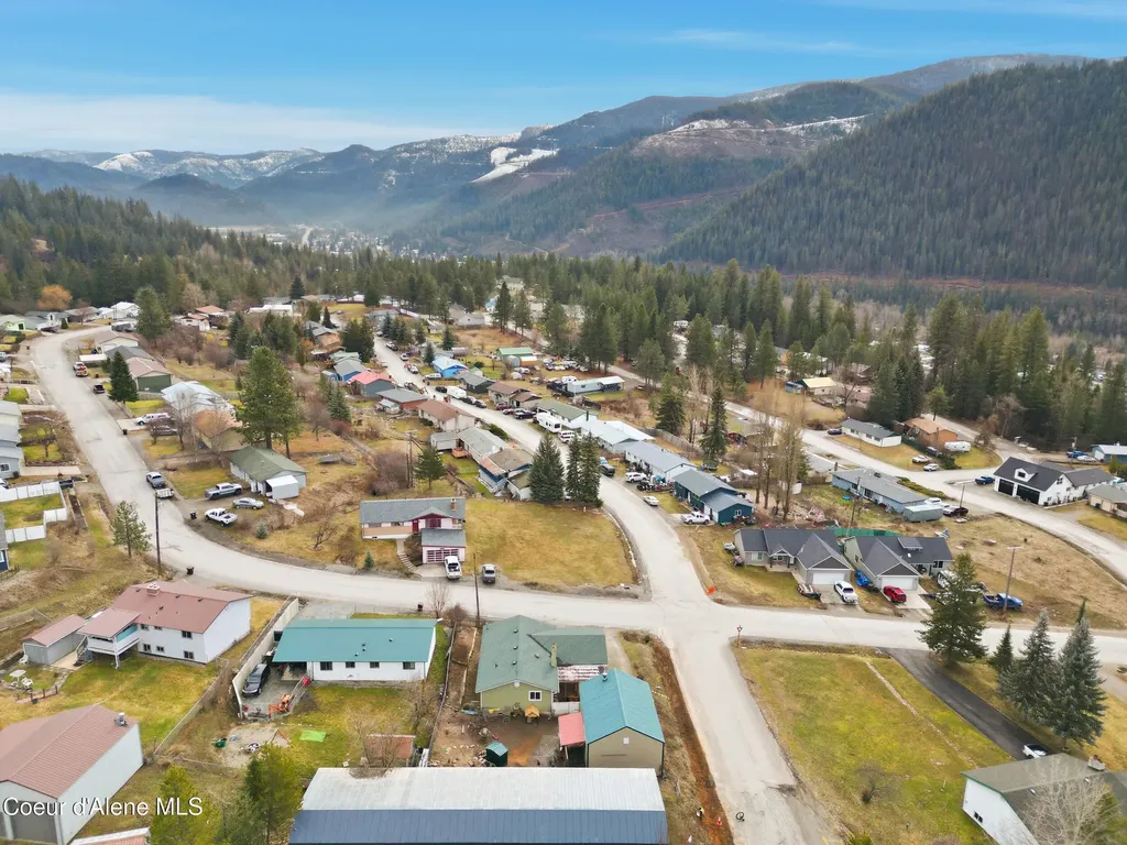 208 Rio Vista Street Osburn ID 83849