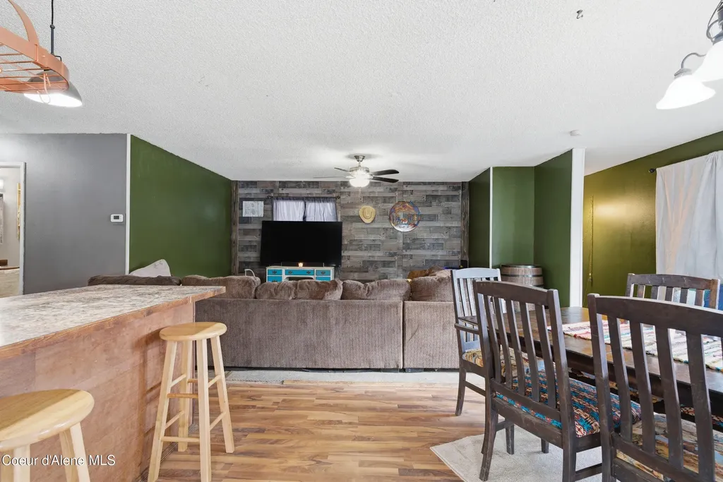 208 Rio Vista Street Osburn ID 83849
