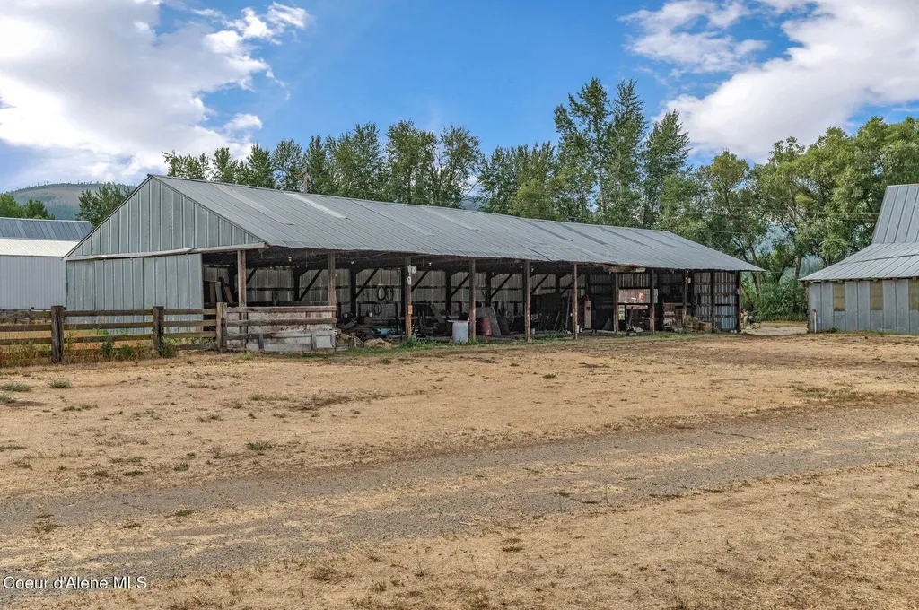 210 Rusho Lane Blanchard ID 83804