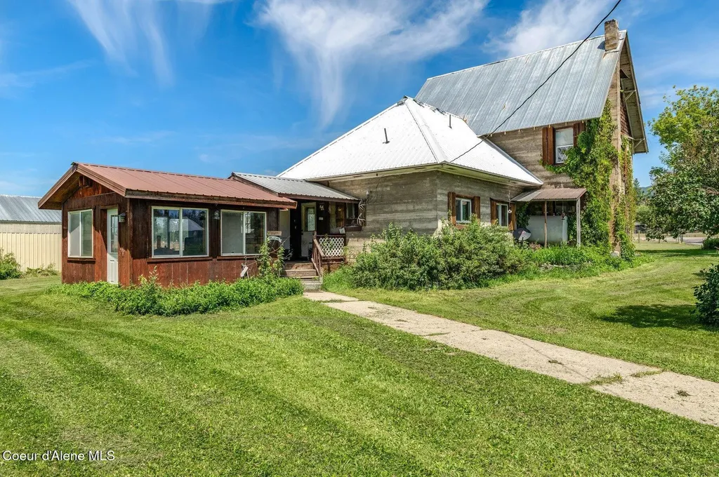 210 Rusho Lane Blanchard ID 83804
