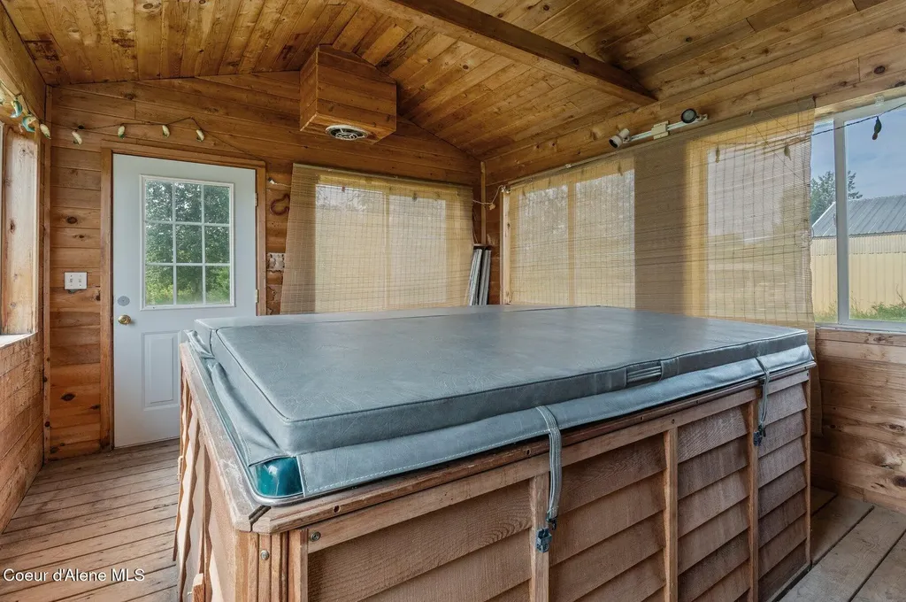 210 Rusho Lane Blanchard ID 83804
