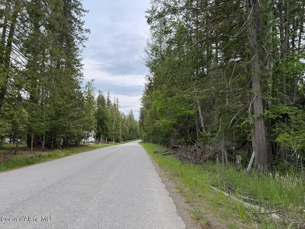 9775 Bottle Bay Road Sagle ID 83860