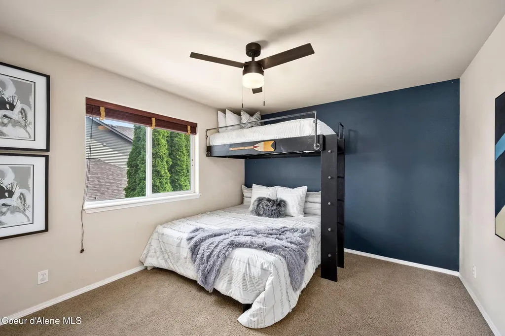 2547 W Blackberry Loop Hayden ID 83835