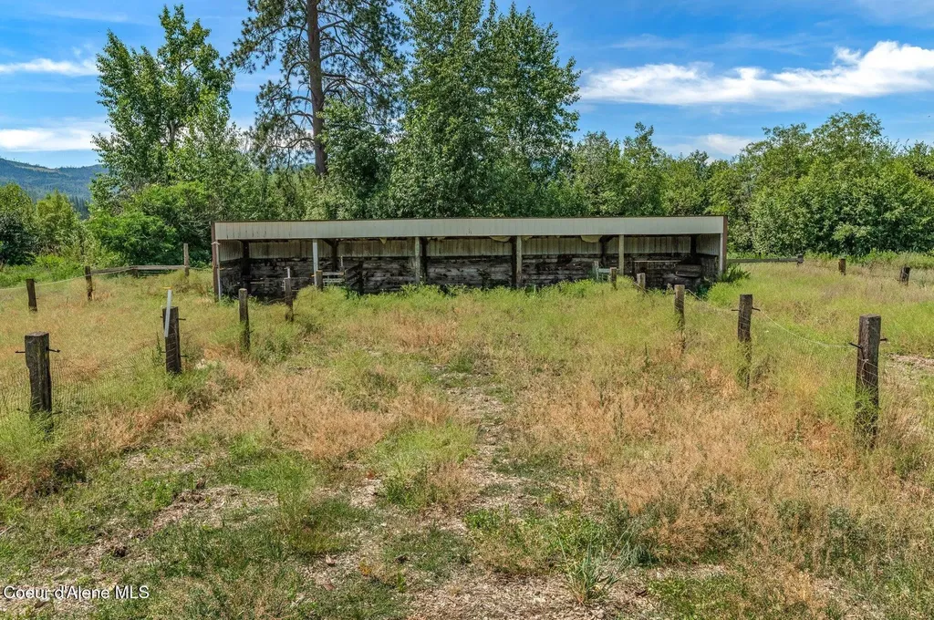 210 Rusho Lane Blanchard ID 83804