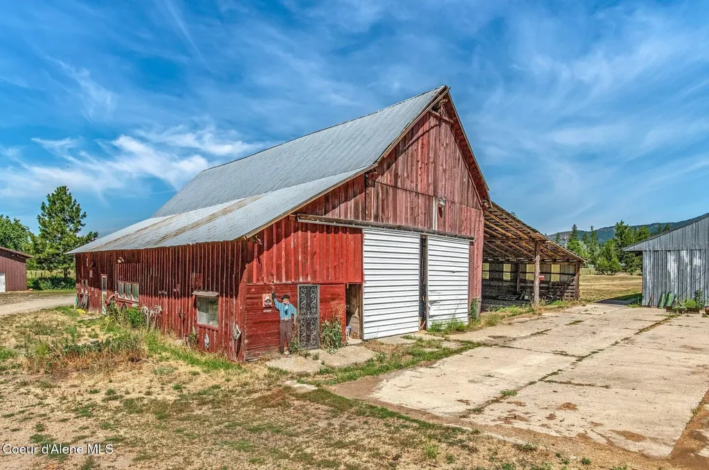 210 Rusho Lane Blanchard ID 83804