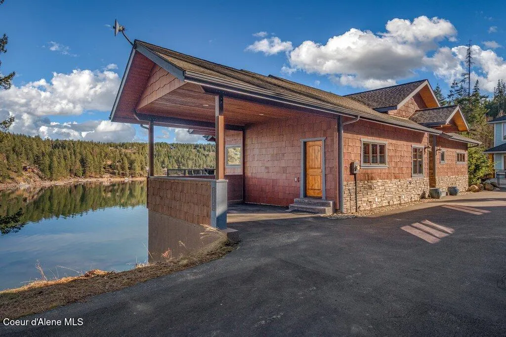 5071 S Fishhawk Court Harrison ID 83833