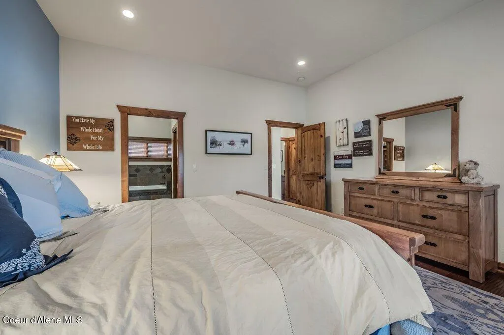 5071 S Fishhawk Court Harrison ID 83833