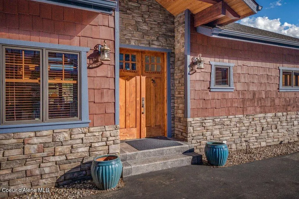 5071 S Fishhawk Court Harrison ID 83833