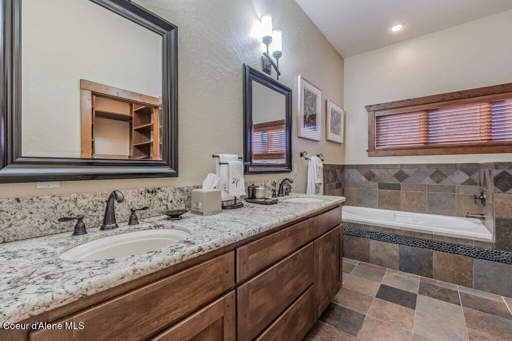 5071 S Fishhawk Court Harrison ID 83833
