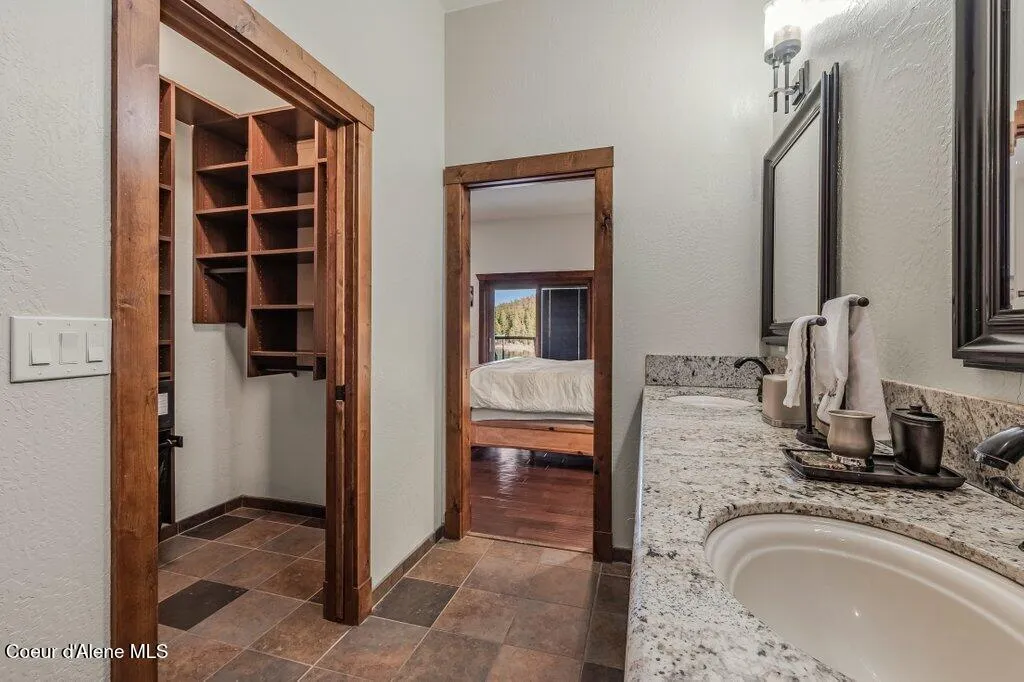 5071 S Fishhawk Court Harrison ID 83833