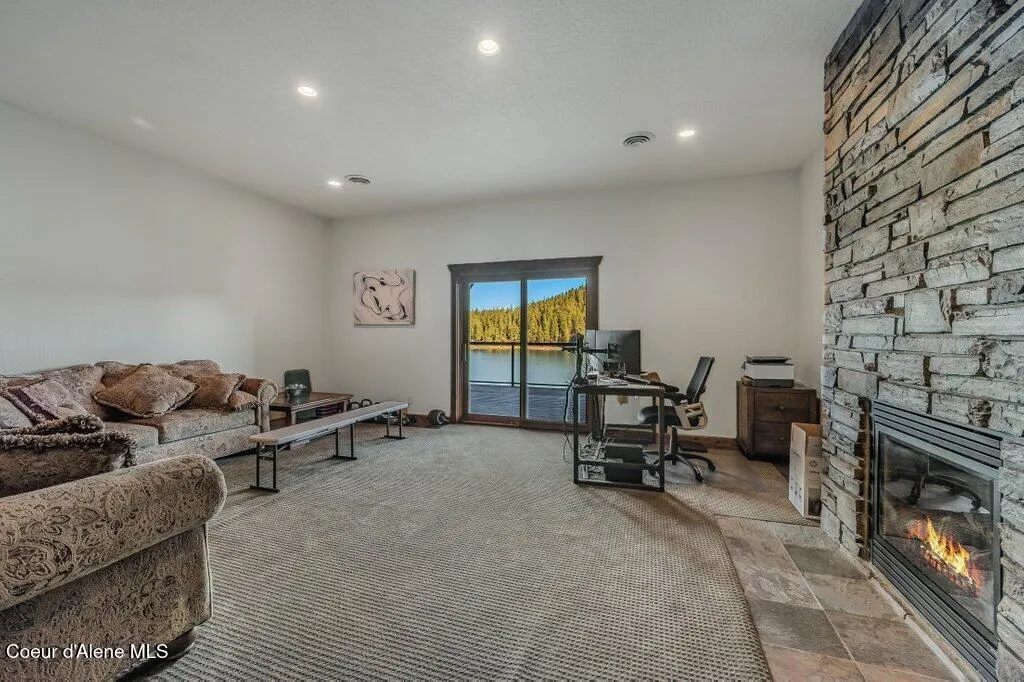 5071 S Fishhawk Court Harrison ID 83833