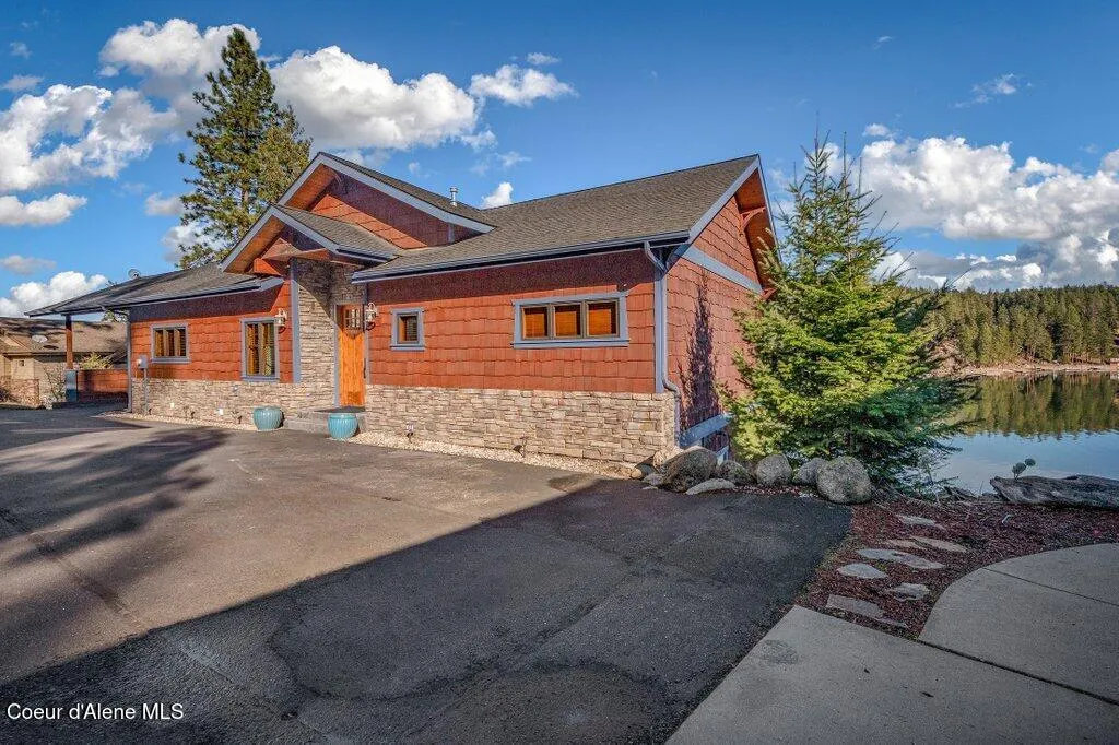 5071 S Fishhawk Court Harrison ID 83833