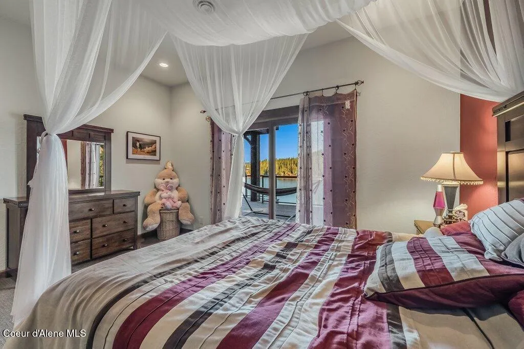 5071 S Fishhawk Court Harrison ID 83833