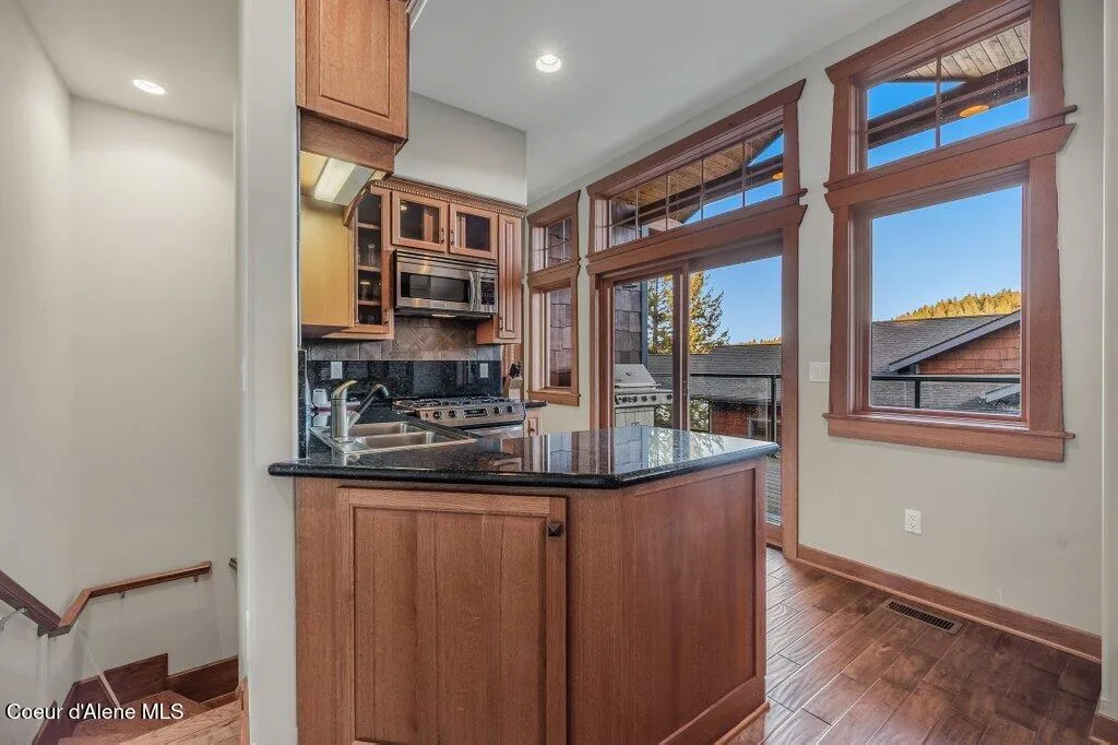 5071 S Fishhawk Court Harrison ID 83833