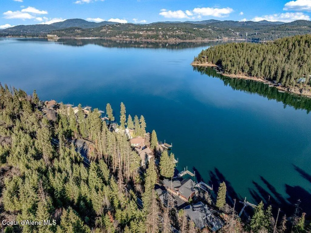 5071 S Fishhawk Court Harrison ID 83833