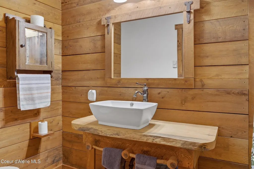 1205 Wooded Acres Drive Sagle ID 83860