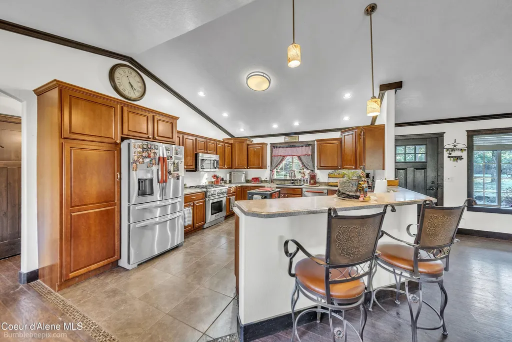 4725 W Highway 53 Rathdrum ID 83858
