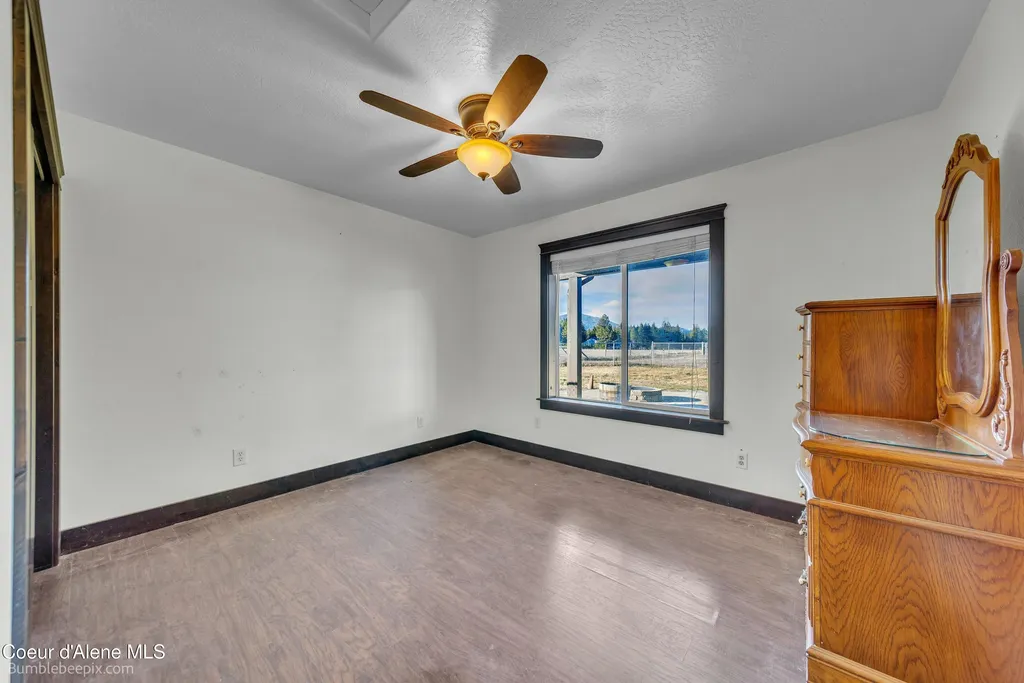 4725 W Highway 53 Rathdrum ID 83858